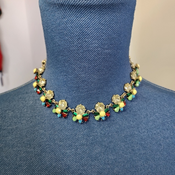 Antique Gold Finish Sliding Bolo Crystal Necklace Faux Pearl Earrings Set - Picture 5 of 8